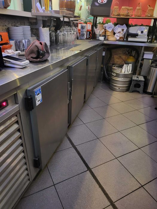 Restaurante em pleno funcionamento