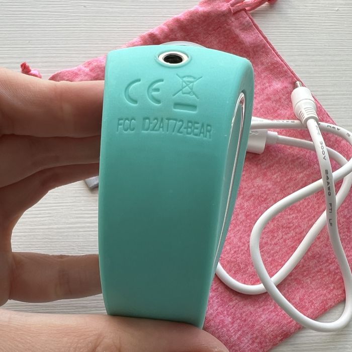 Foreo Bear mikroprady do twarzy, microcurrent device