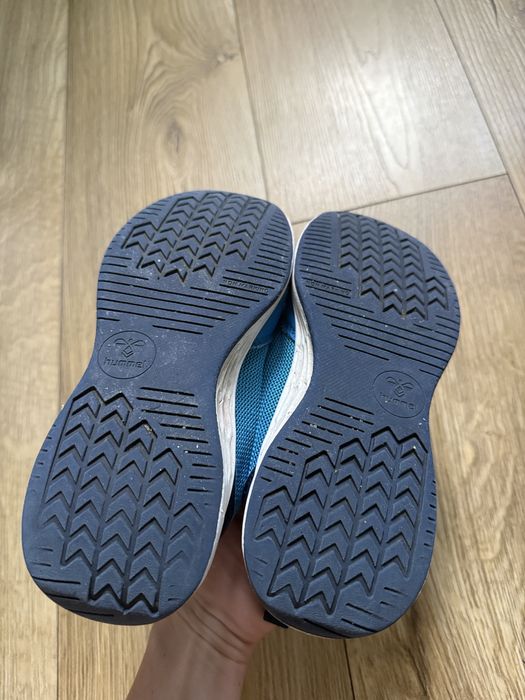 Buty Hummel niebieskie rozmiar 32