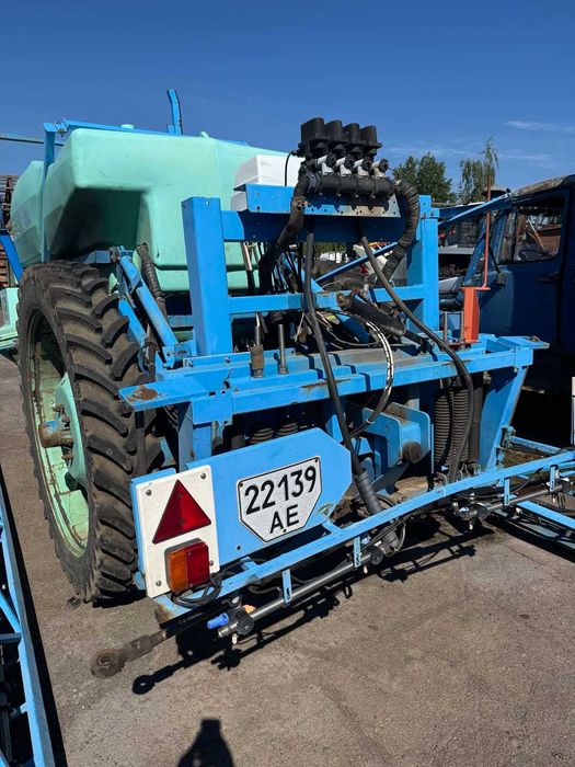 Обприскувач причіпний Berthaud Major 32A