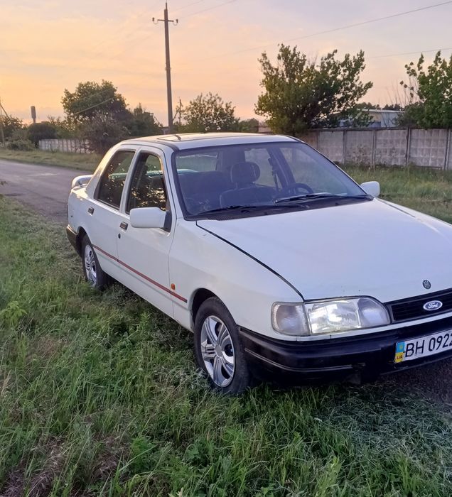 Продам Ford Sierra 1.8 бензин ПЕРЕОФОРМЛЕНИЕ