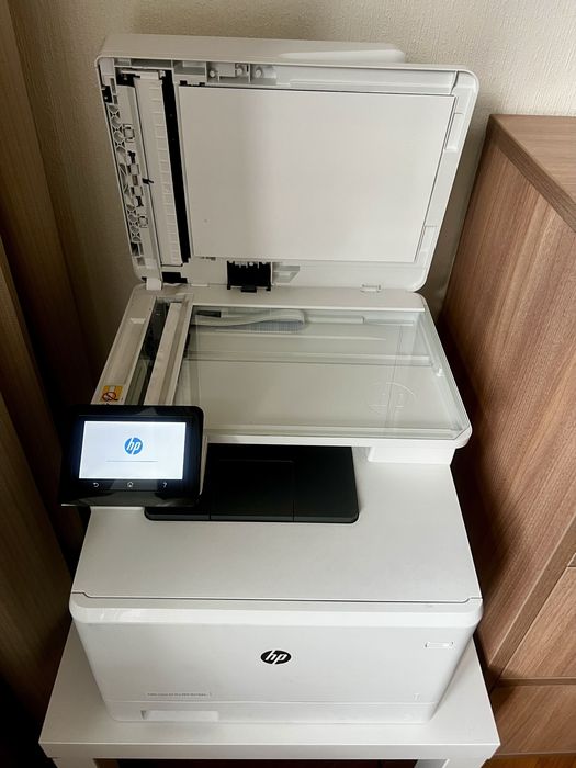 Принтер БФП HP Color LazerJet Pro MFP M479dw