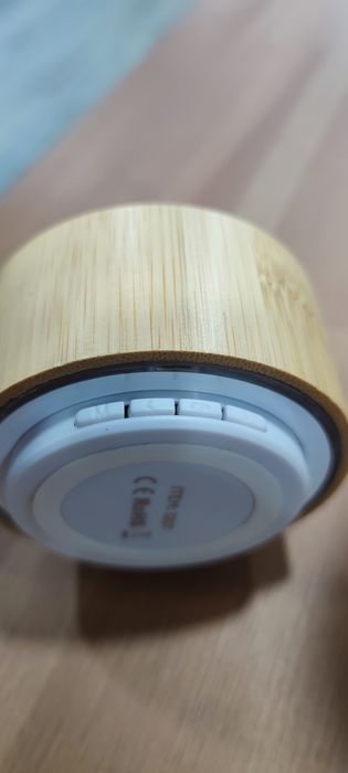 Copo térmico bambu GB + coluna bluetooth novos por estrear