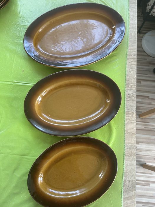 Komplet talerzy z PRL