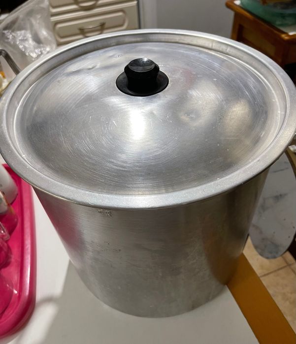 Panela alta e grande 33x30