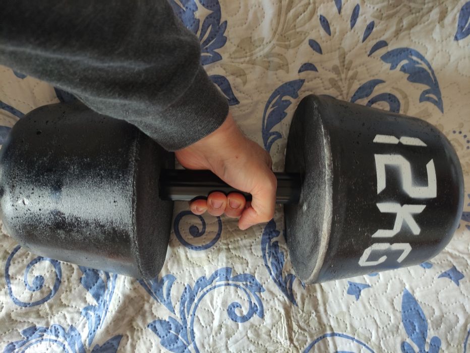 2 Halteres 12kg de Concreto