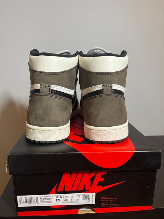 Air Jordan 1 High Mocha