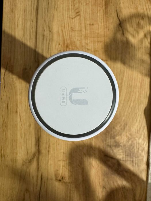 Точка доступу Ubiquiti UniFi U6 mesh (U6-Mesh)