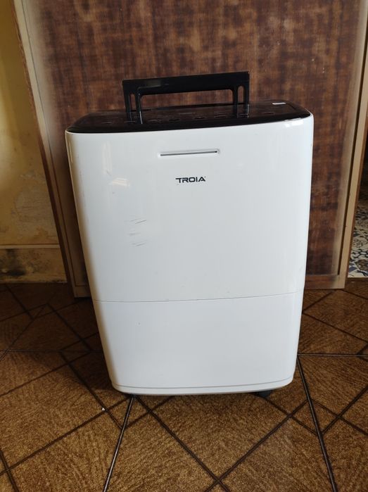 Desumidificador avariado para peças