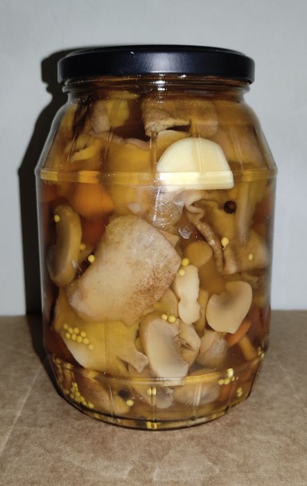 Grzyby kiszone 1000 ml