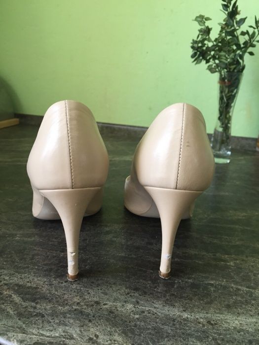 Używane czółenka Prima Moda rozm 37