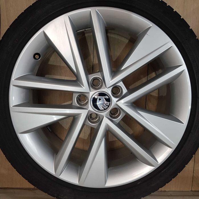 Диски Skoda R17 5x100 Fabia Rapid Audi A1 VW Polo CrossPolo Seat Arona