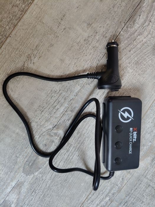 Mocny rozgałęźnik napięcia zapalniczki