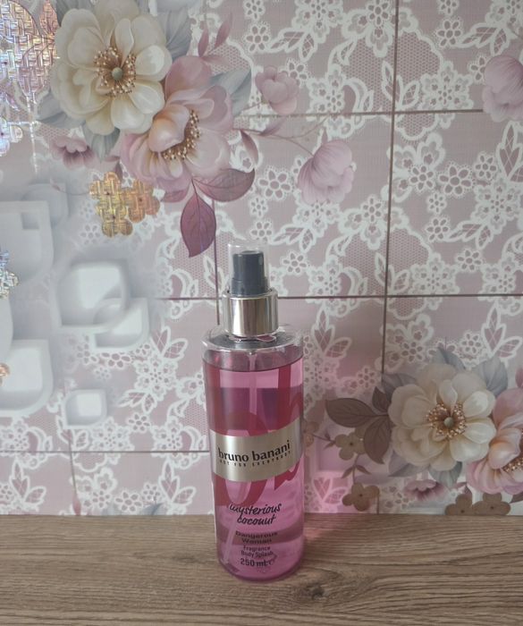 Bruno Banani Dangerous Woman mgiełka do ciała 250ml