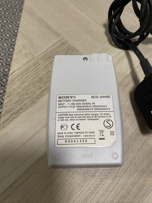 Carregador pilhas Sony