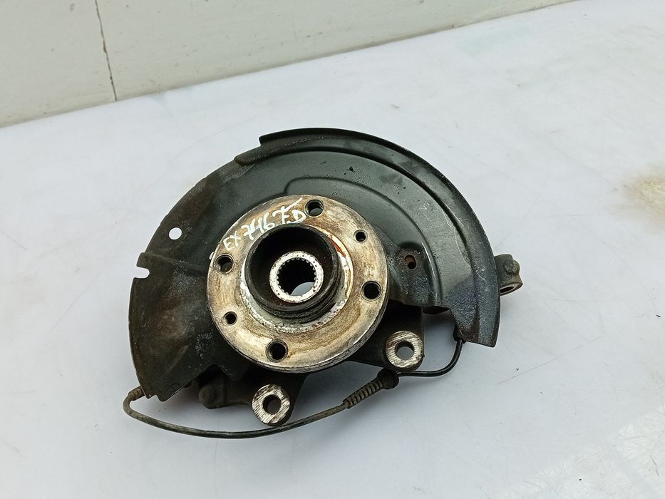 Manga de eixo frente direita RENAULT Clio V (BF_)