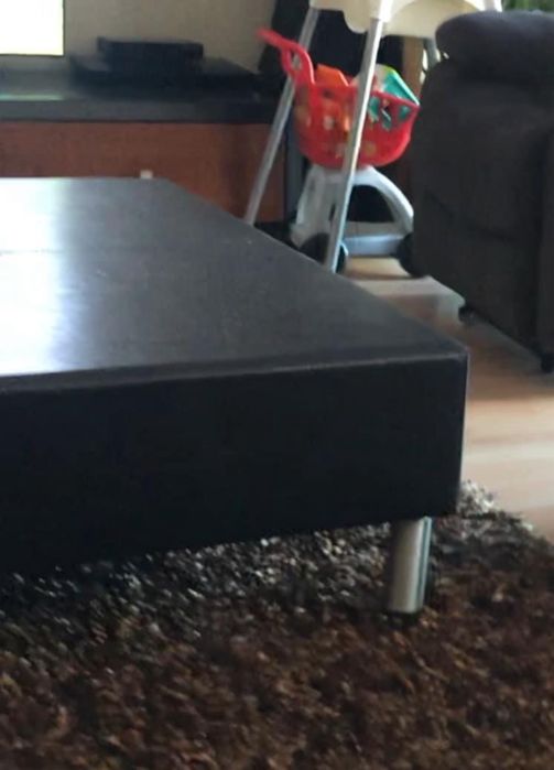 Mesa de centro preta