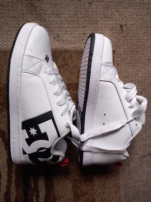 Buty sportowe , adidasy DG