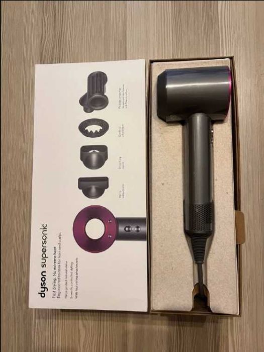 Dyson HD 15  suszarka do włosów