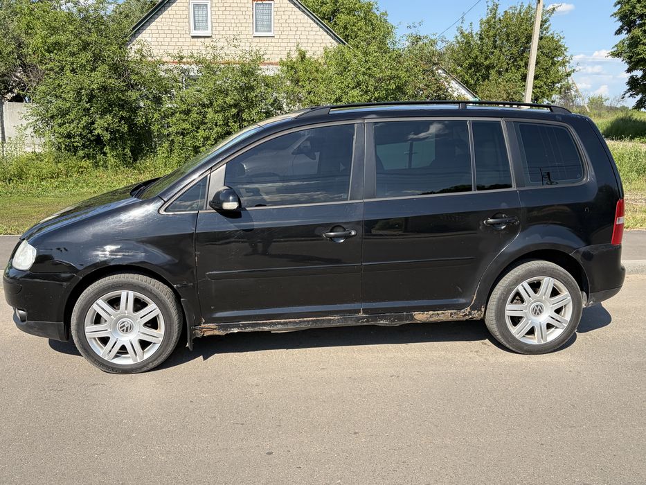 Volkswagen Touran 2005 VIN WVGZZZ1TZ5W151828 фото оголошення 3 з 10