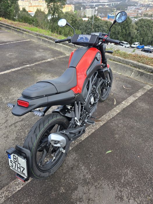 Mota Benelli Leoncino 125 / 3000km