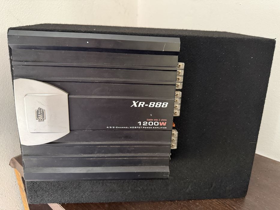 Subwoofer Kenwood 1200w + amplificador + cablagem