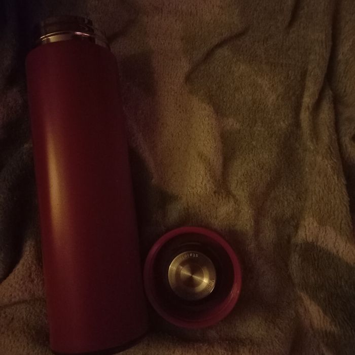 Термочашка красная