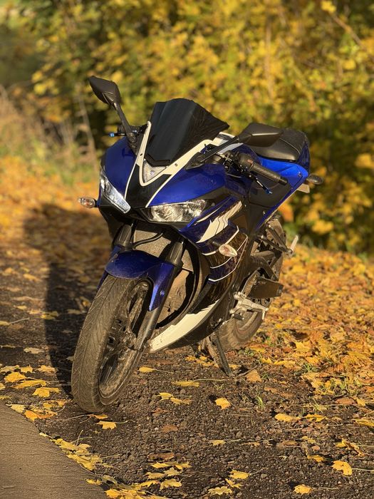 Ямаха р25 (з японіі)