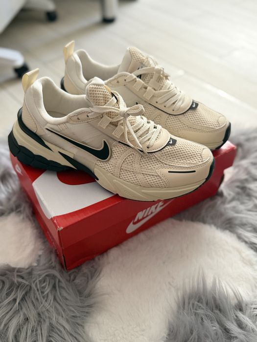 Nike V2K Run, новые, размер 42