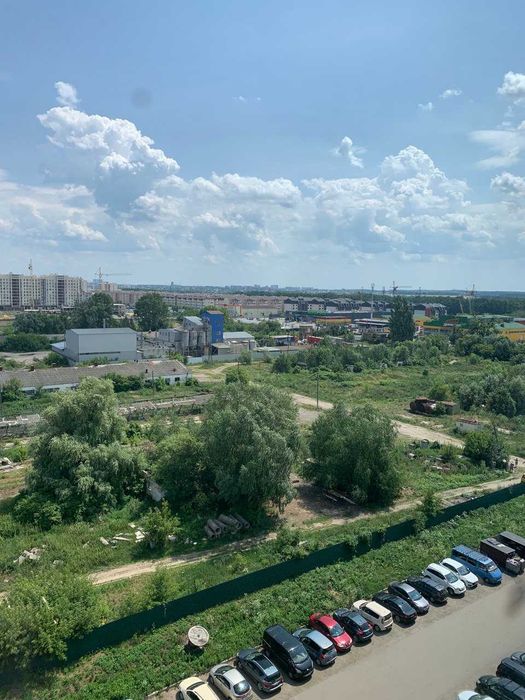Продаж 2х рівневої квартири. Можлива Єоселя. Крюковщина