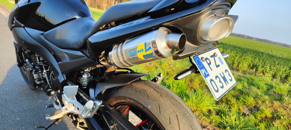 Suzuki GSR600  2009 Leovince ZADBANY 98KM