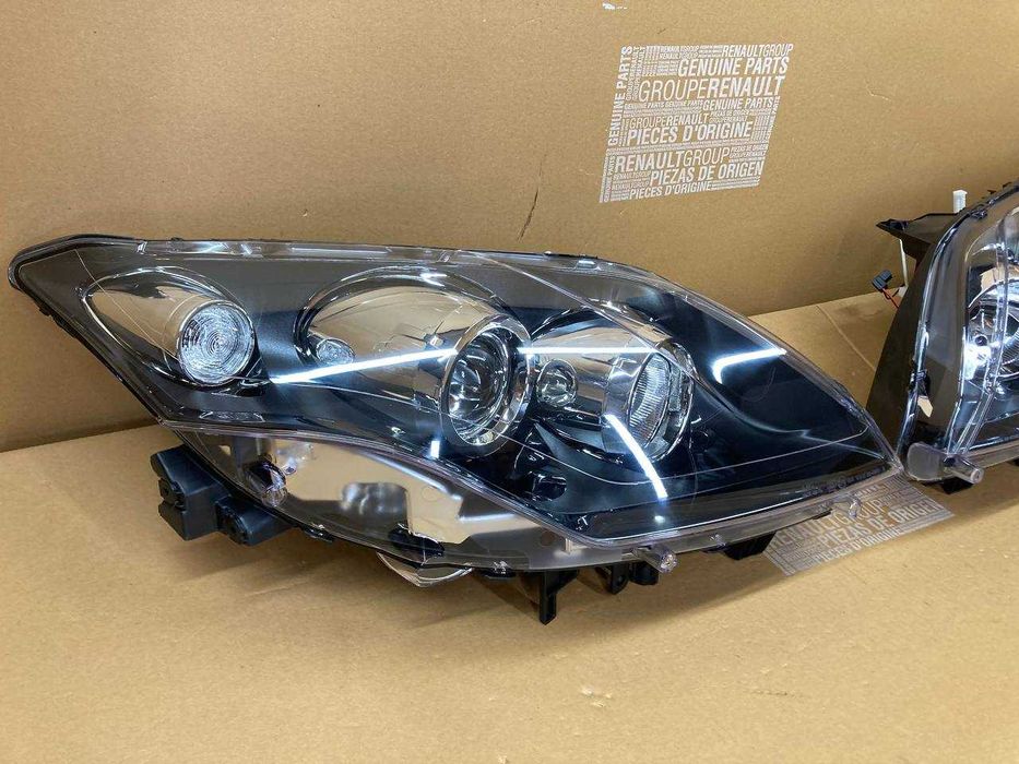 Фари передние на Renault Laguna 3 (Рено Лагуна 3) 2007-2010 ЧОРНІ