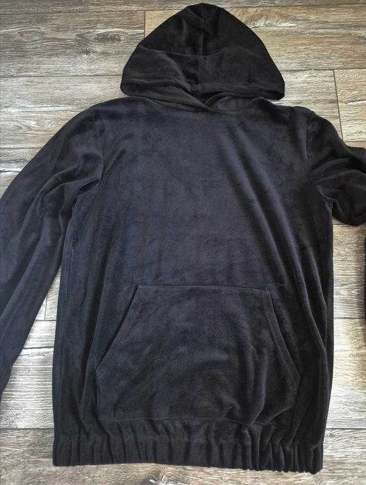 Bluza damska welurowa czarna