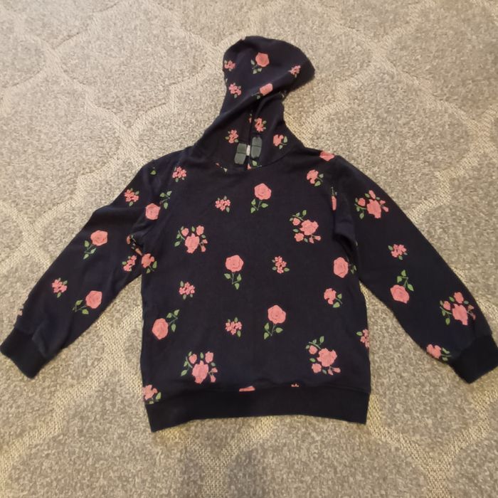 Bluza z kapturem 134