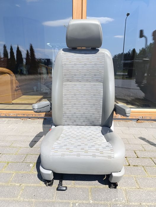 Fotel kierowcy lewy palace VW t5 lift t6