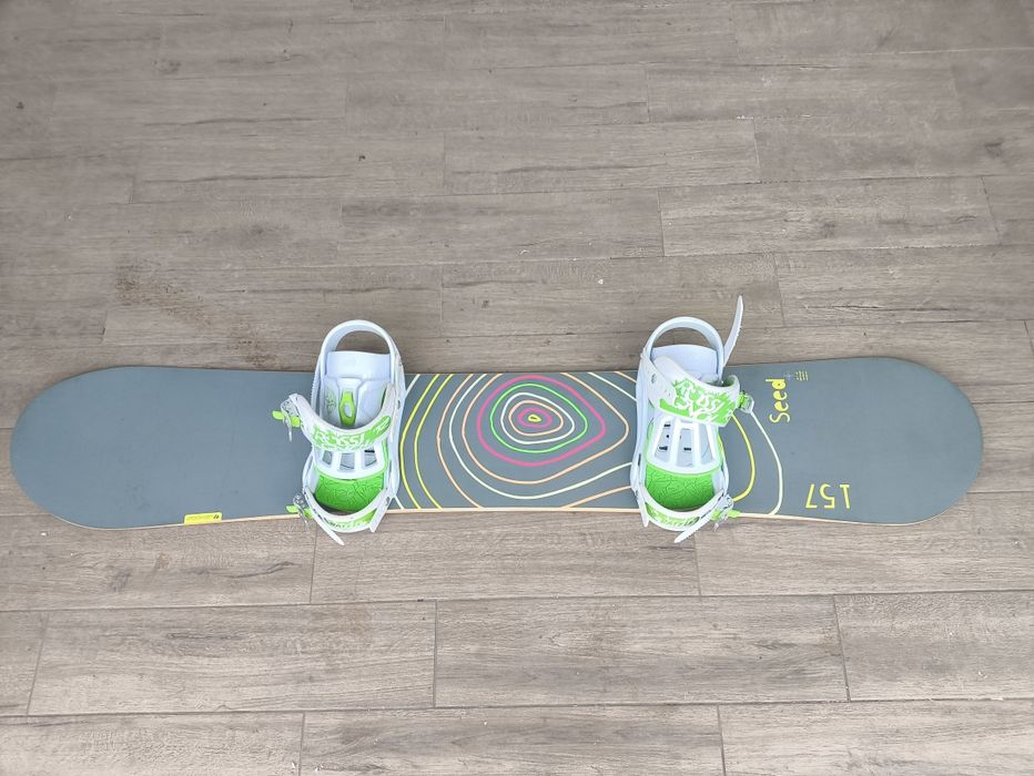 Deska snowboardowa 157 cm  wraz z butami