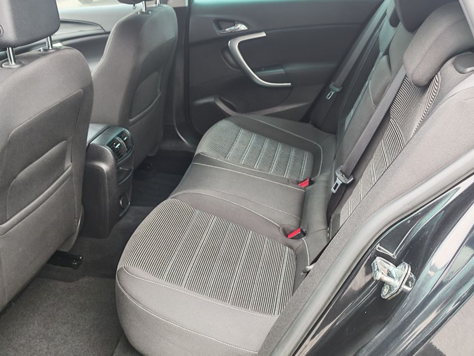 Opel Insignia 2.0 / XENON / LED / duże zegary/ navi / gwarancja