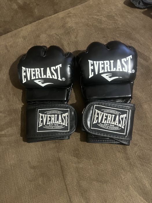 Перчатки для боевых искуств, новые