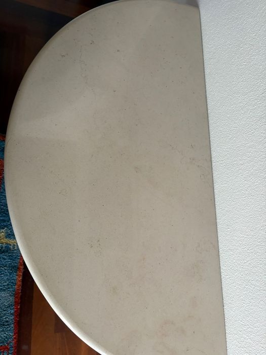 Aparador com tampo em pedra mármore