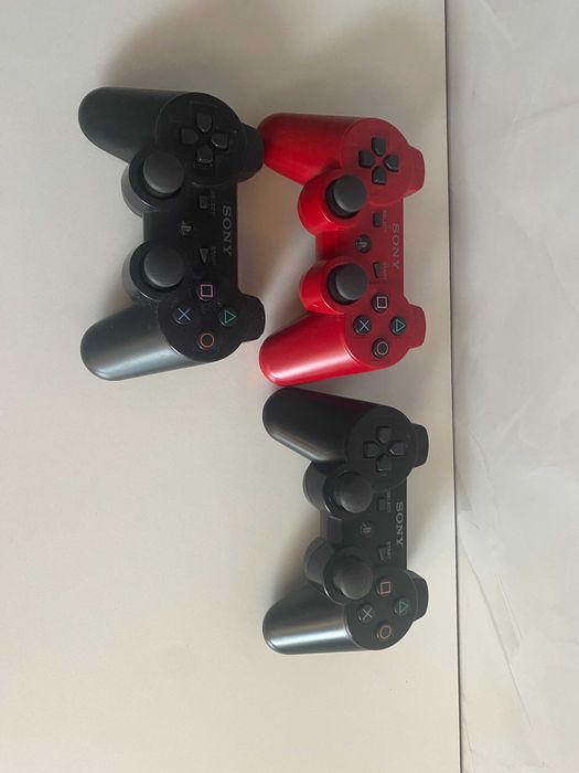 PlayStation 3/PS3 CECHA01 Unikat + 3 pady + 4 gry