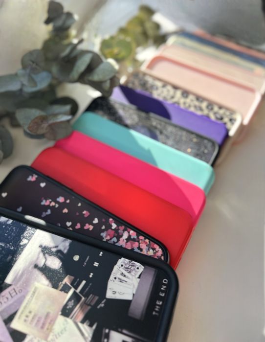 Чохли для iPhone 11