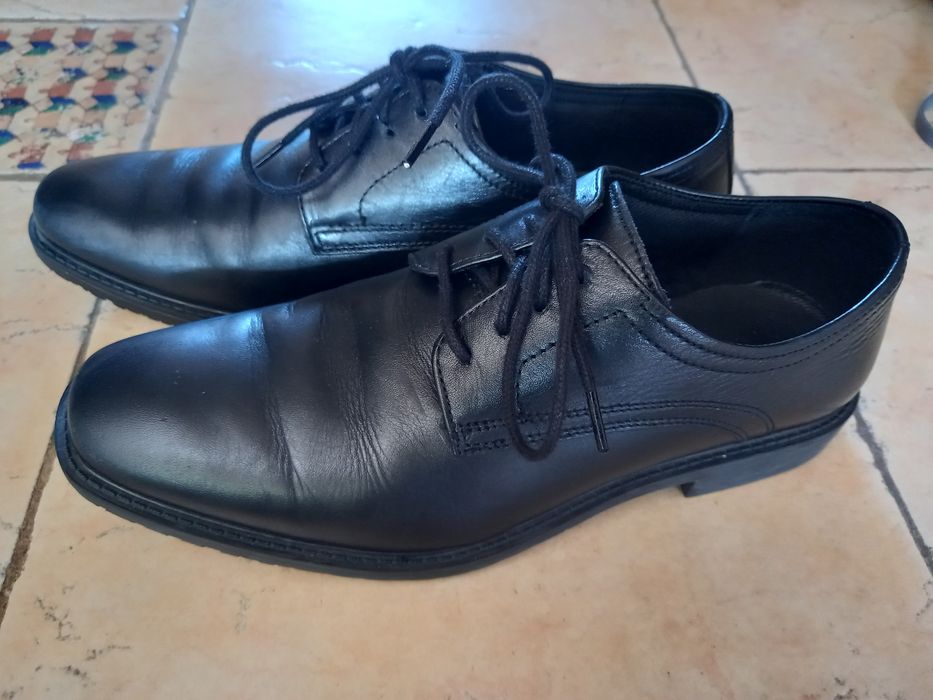 Półbuty czarne  eleganckie wizytowe r.37