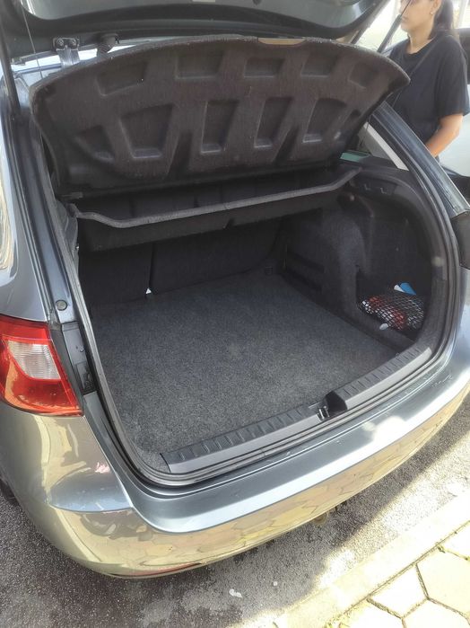 SEAT Ibiza 6J ST 1.2 TDI | 162.000 km | 2 Chaves | Pneus Novos | Muito Económico