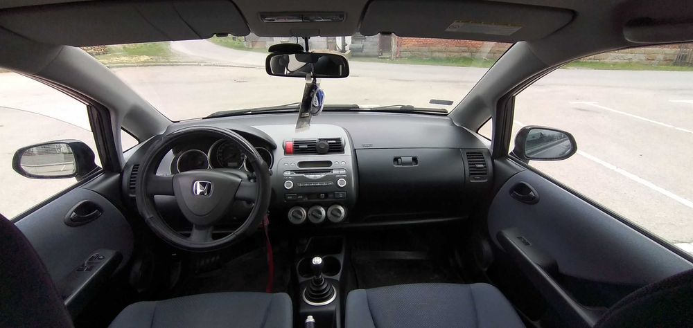 Honda Jazz, ładna, ekonomiczna i niezawodna 2005r.