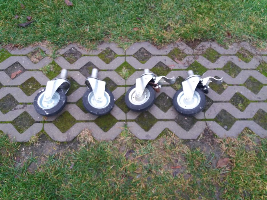 Kółka jezdne do rusztowań.