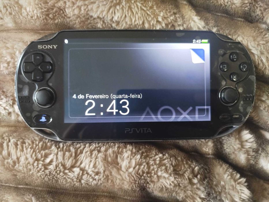 PS Vita Oled com 5 jogos e carregador