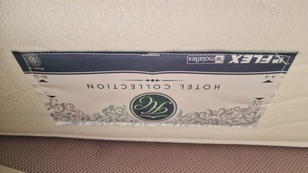 Conjunto Hotelaria Flex/Molaflex: 2 Colchões + 2 Sommiers (90x200cm) – Camas Gémeas
