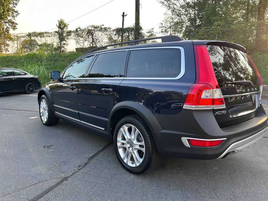 Volvo XC70 T5 Premier      2016