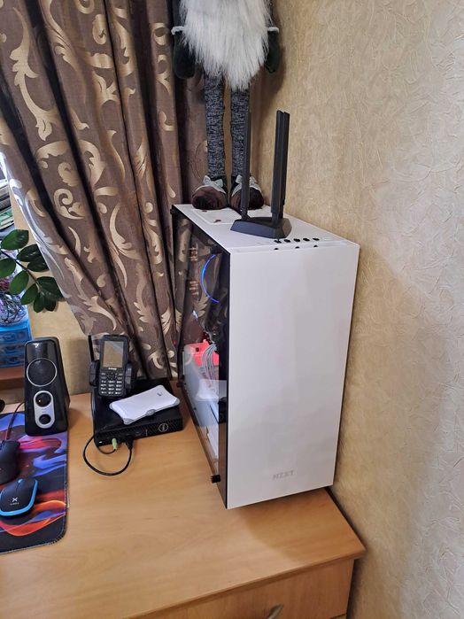 Продам стаціонарний комп'ютер.