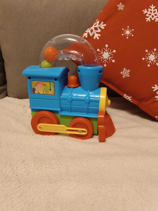 Ciuchcia z piłeczkami